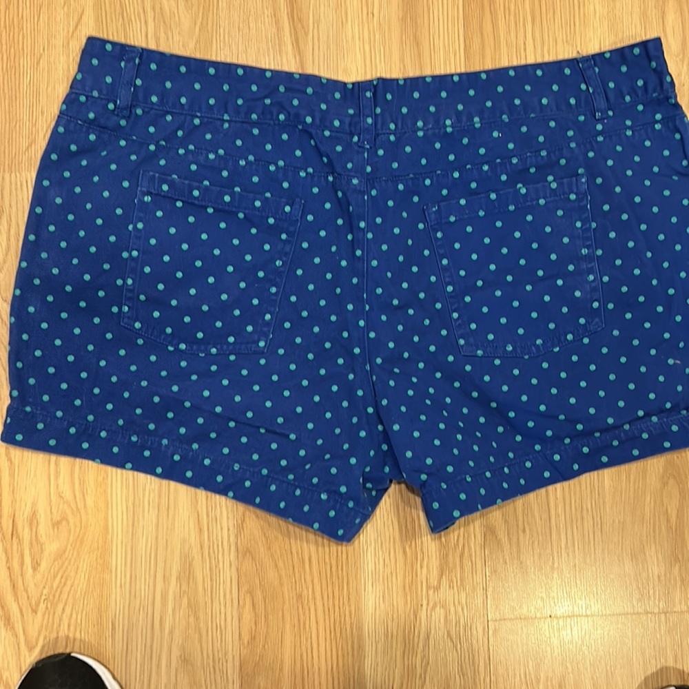 Net Ladies Shorts - Picture 5 of 9